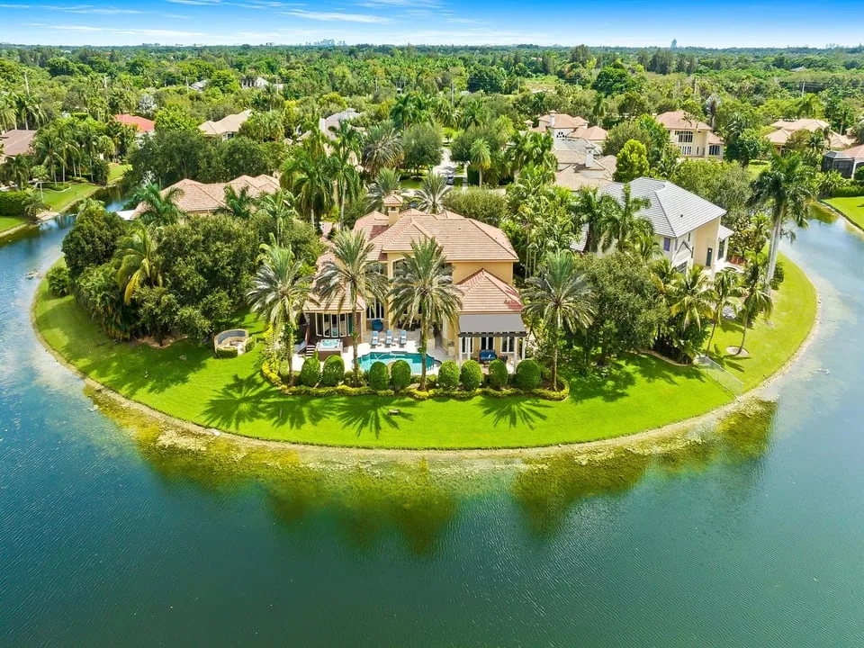 Commercial Roofing in Davie, FL